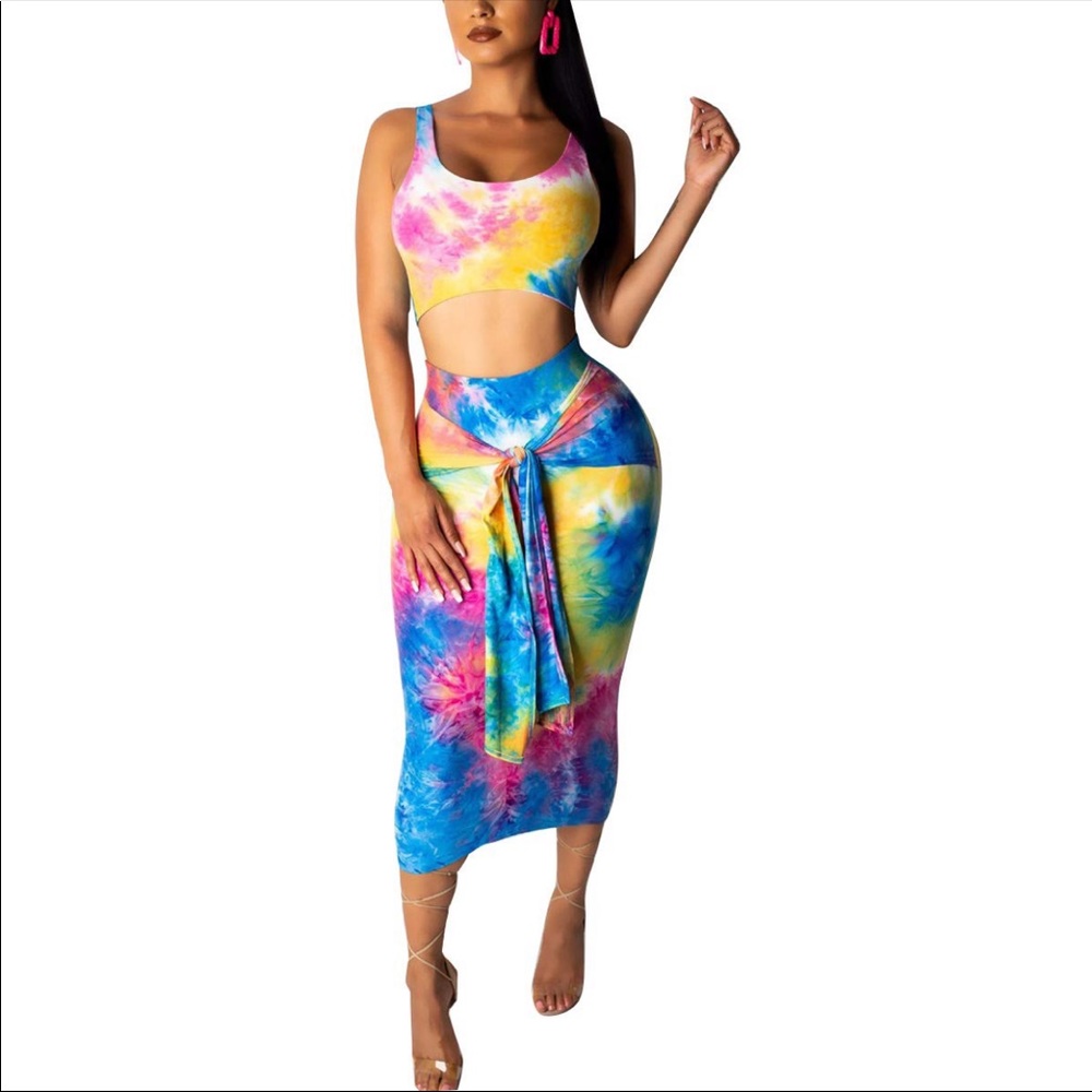 🌟 2/$30 or 3/$40🌟 Two piece tie dye skirt set